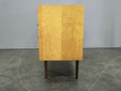 Coiffeuse avec miroir des années 1970 UP Zavody République tchèque.