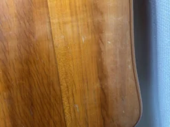 Coiffeuse basse en bois des années 60-70