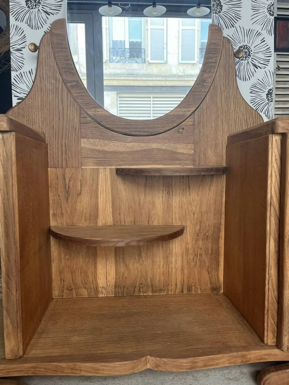 Coiffeuse buffet vintage Art Déco Mélissande 2 portes et miroir