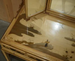 Coiffeuse chinoiserie en noyer avec tabouret