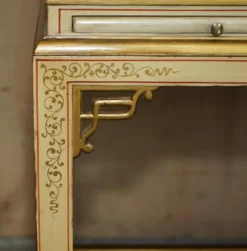 Coiffeuse chinoiserie en noyer avec tabouret