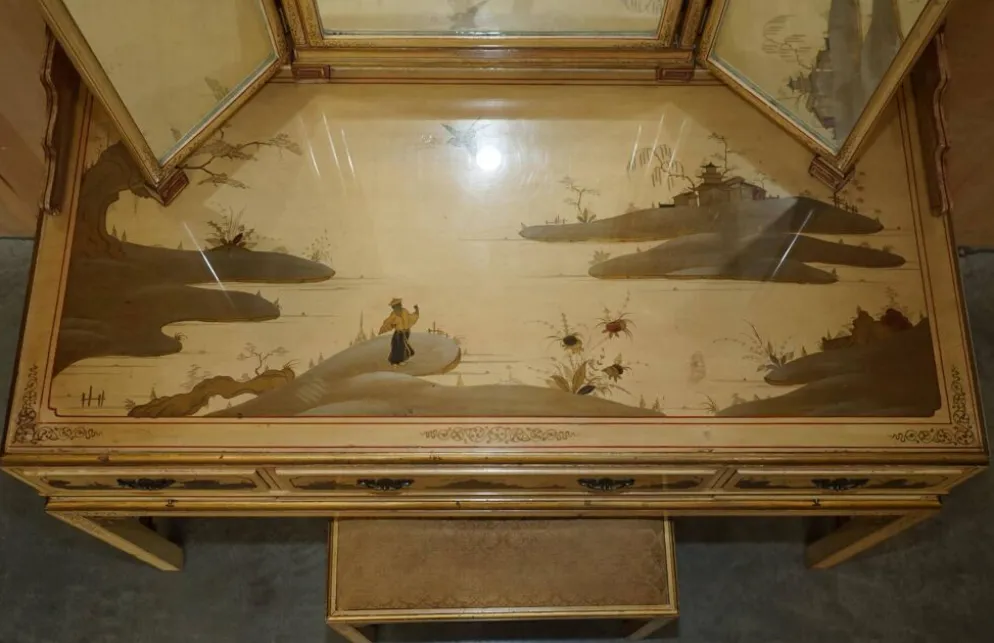 Coiffeuse chinoiserie en noyer avec tabouret