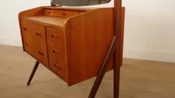 Coiffeuse danoise vintage en teck