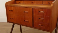 Coiffeuse danoise vintage en teck
