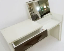 Coiffeuse de Raymond Loewy pour Doubinsky Frères 1960s