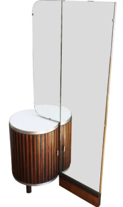 Coiffeuse des années 1930 par UP Brno