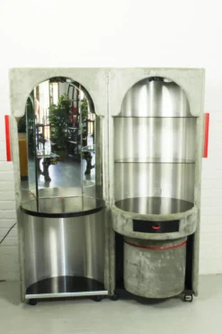 Coiffeuse distribuée par Roche Bobois