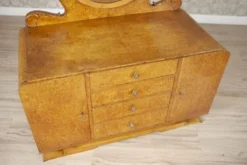 Coiffeuse du début du 20e siècle en placage de bouleau de Carélie avec miroir ovale, années 1950.