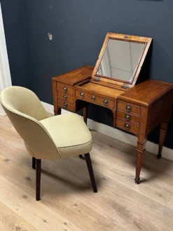 Coiffeuse du XVIIIe siècle