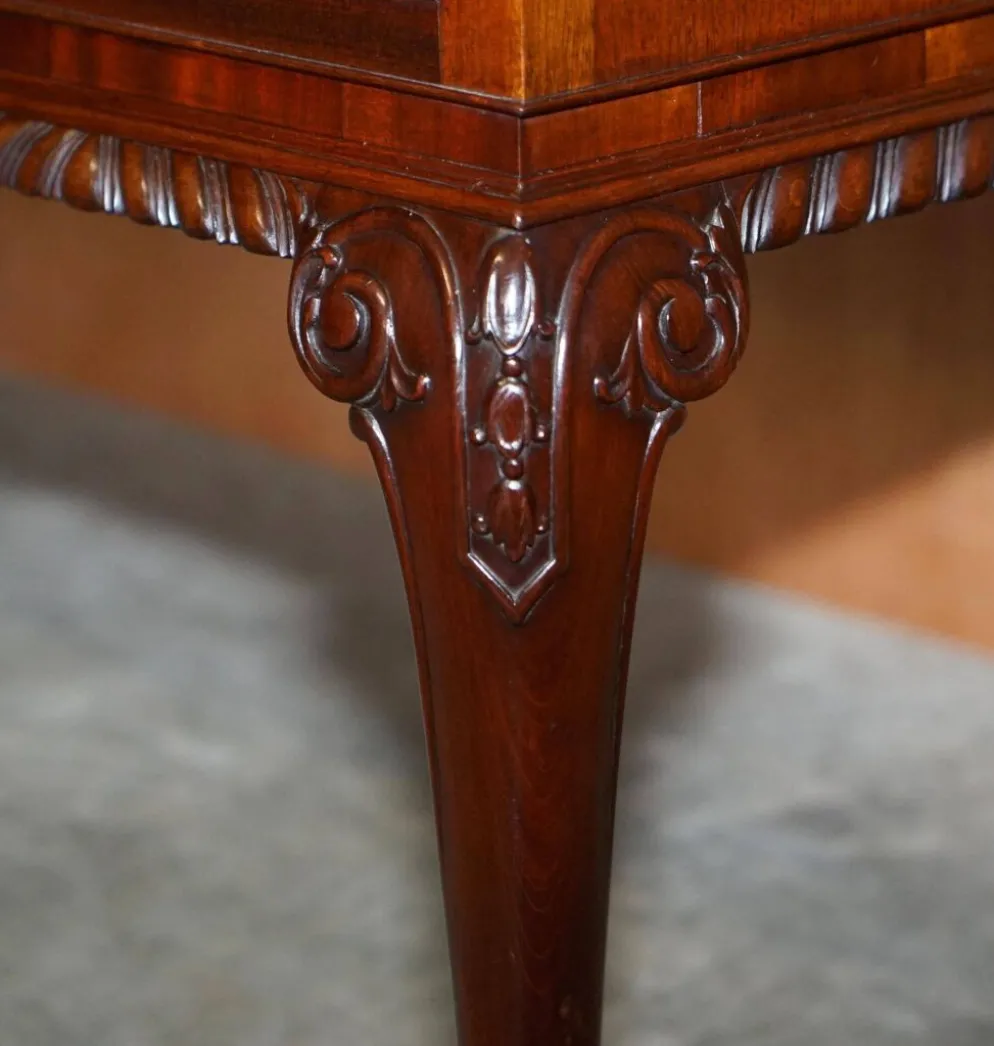 Coiffeuse en Acajou du Honduras avec Pieds Sculptés en Patte de Lion, Style Victorien