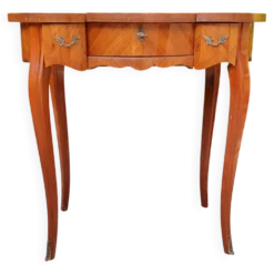 Coiffeuse en acajou style Louis XV