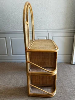 Coiffeuse en bambou et rotin avec tiroir et miroir, années 1970, style moderne du milieu du siècle.