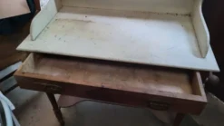 Coiffeuse en bois