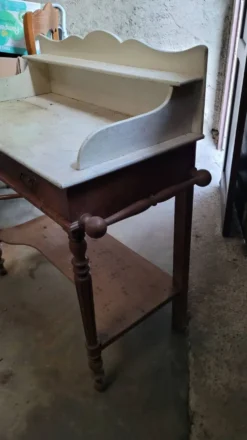 Coiffeuse en bois
