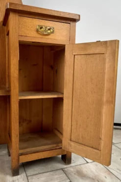 Coiffeuse en bois antique, années 1920, Tchécoslovaquie
