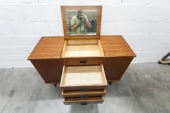 Coiffeuse enfilade teck 1960 4 tiroirs 2 portes et miroir