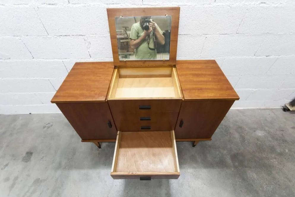 Coiffeuse enfilade teck 1960 4 tiroirs 2 portes et miroir
