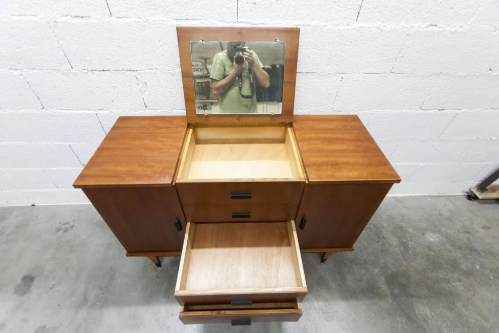Coiffeuse enfilade teck 1960 4 tiroirs 2 portes et miroir