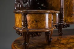 Coiffeuse en noyer Louis Philippe antique, 1860