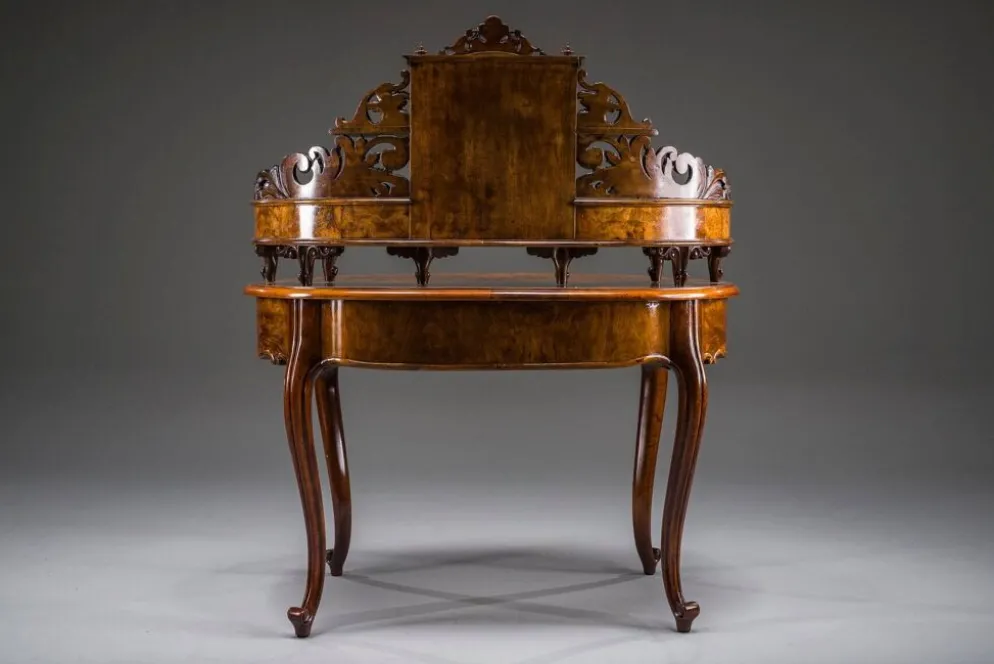 Coiffeuse en noyer Louis Philippe antique, 1860