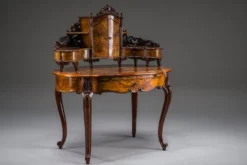Coiffeuse en noyer Louis Philippe antique, 1860
