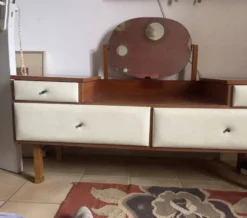 Coiffeuse en teck de Roger Landault des années 60