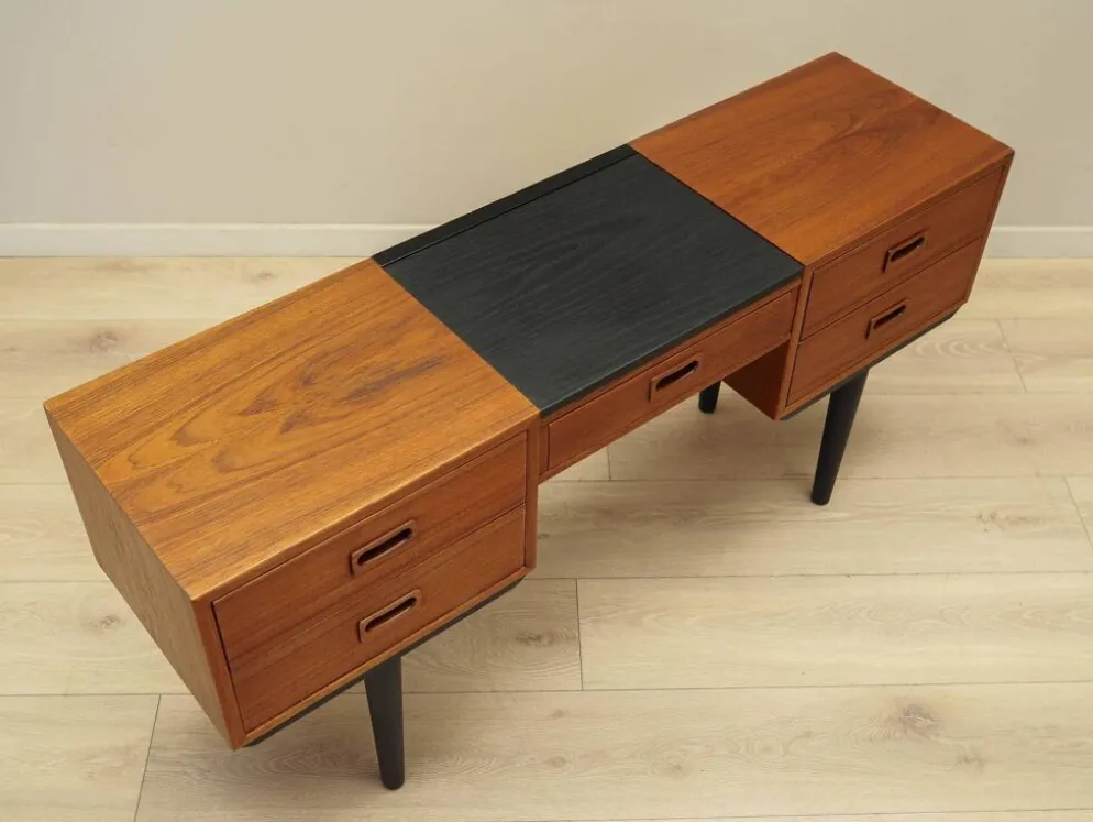 Coiffeuse en teck, design danois, années 1970, fabrication : Danemark