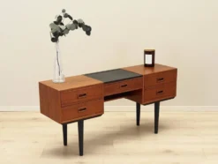 Coiffeuse en teck, design danois, années 1970, fabrication : Danemark