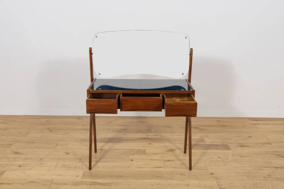 Coiffeuse en teck du milieu du siècle avec miroir par Arne Vodder pour Ølholm Møbelfabrik, Danemark, années 1960.