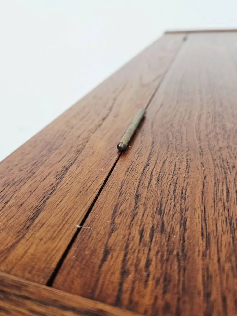 Coiffeuse en teck scandinave – Design danois des années 1960.