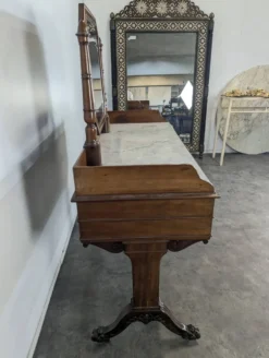 Coiffeuse epoque Louis Philippe en acajou