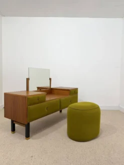 Coiffeuse et son pouf par Roger Landault, années 70