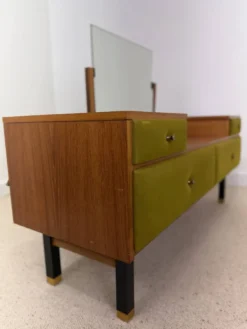 Coiffeuse et son pouf par Roger Landault, années 70