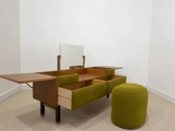 Coiffeuse et son pouf par Roger Landault, années 70