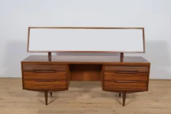 Coiffeuse et tabouret du milieu du siècle de White and Newton, Royaume-Uni,