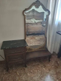 Coiffeuse italienne avec miroir, années 1960