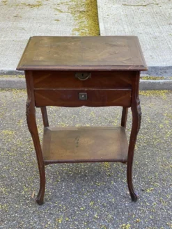 Coiffeuse Louis XV du 19ème siècle