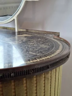Coiffeuse Louis XVI
