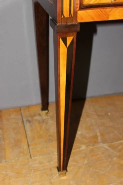 Coiffeuse Louis XVI en Marqueterie de Bois de Rose et Palissandre XVIIIe