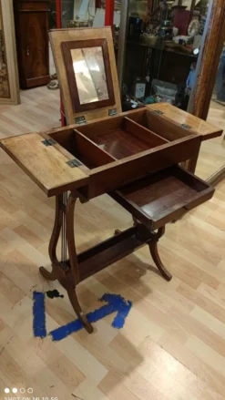 Coiffeuse lyre en acajou de Cuba massif d'époque Directoire