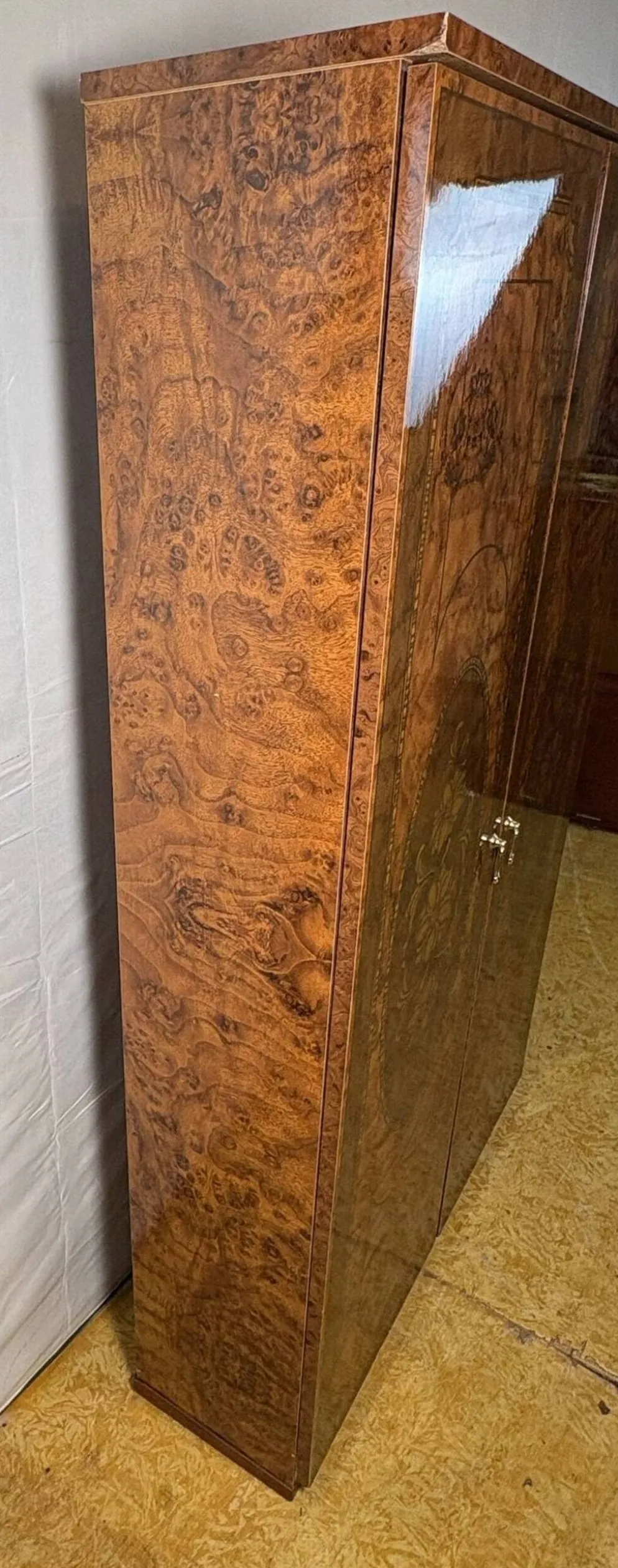 Coiffeuse/meuble de rangement style Hollywood vintage, aspect noyer italien
