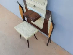 Coiffeuse ou meuble d’entrée vintage avec son siège années 1960