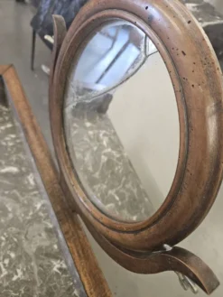 Coiffeuse 1900 ou meuble de toilette