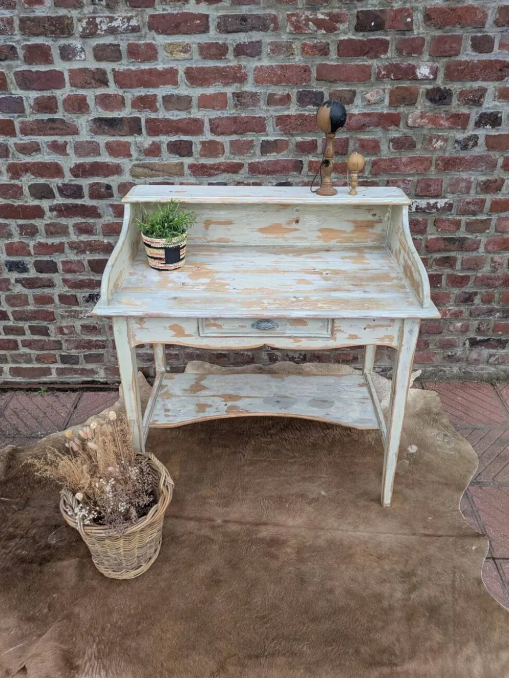 Coiffeuse patinée