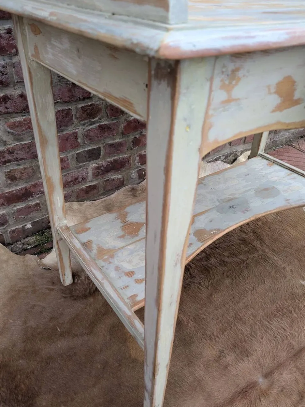 Coiffeuse patinée
