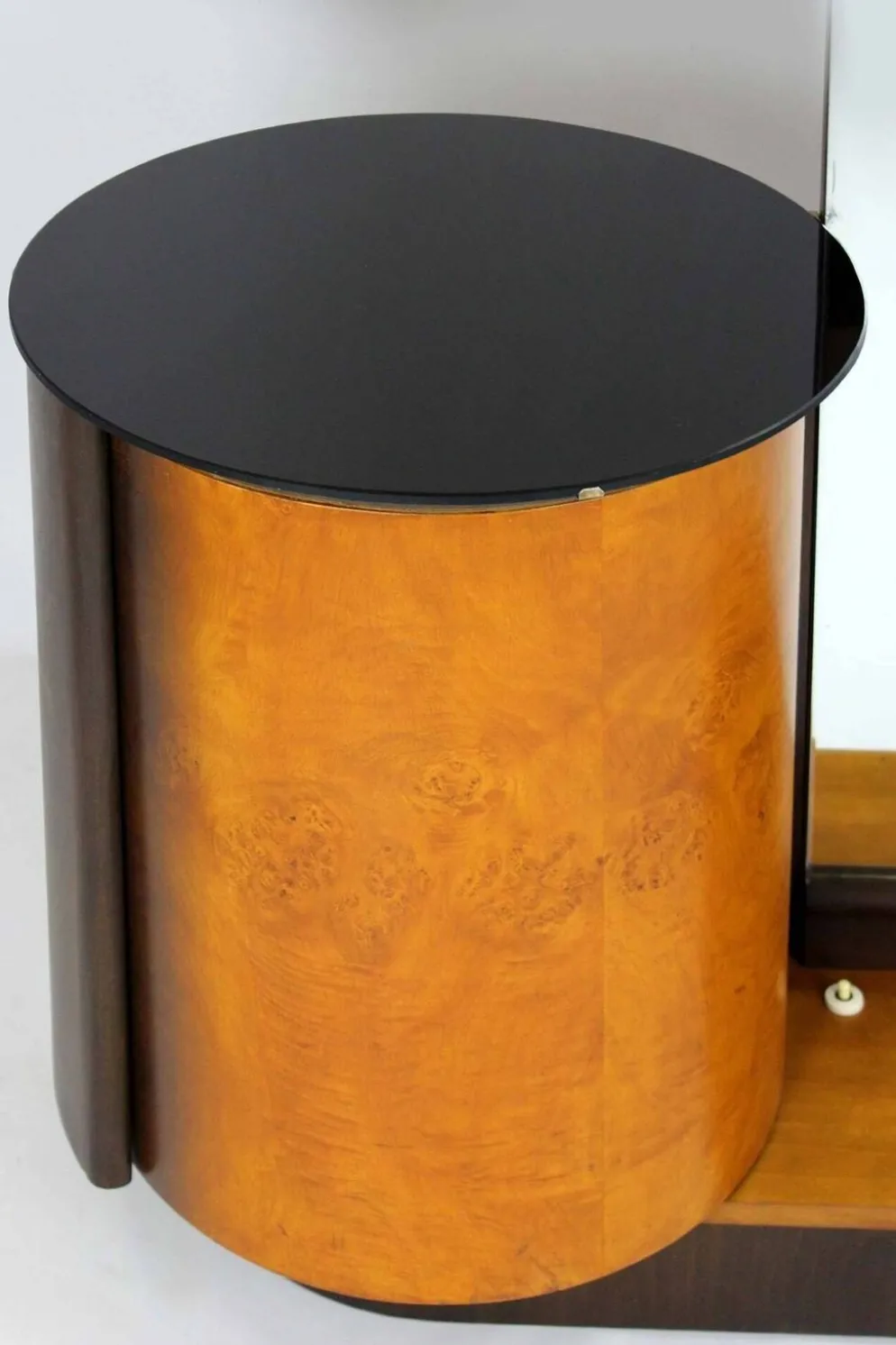 Coiffeuse restaurée avec miroir par J. Halabala pour Up Zavody, années 1940.