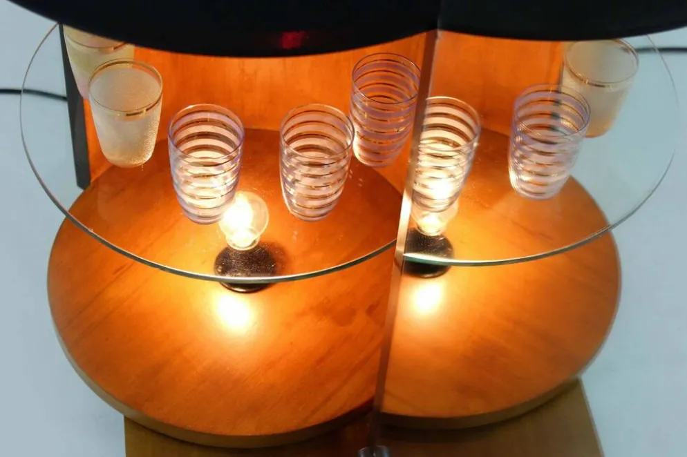 Coiffeuse restaurée avec miroir par J. Halabala pour Up Zavody, années 1940.