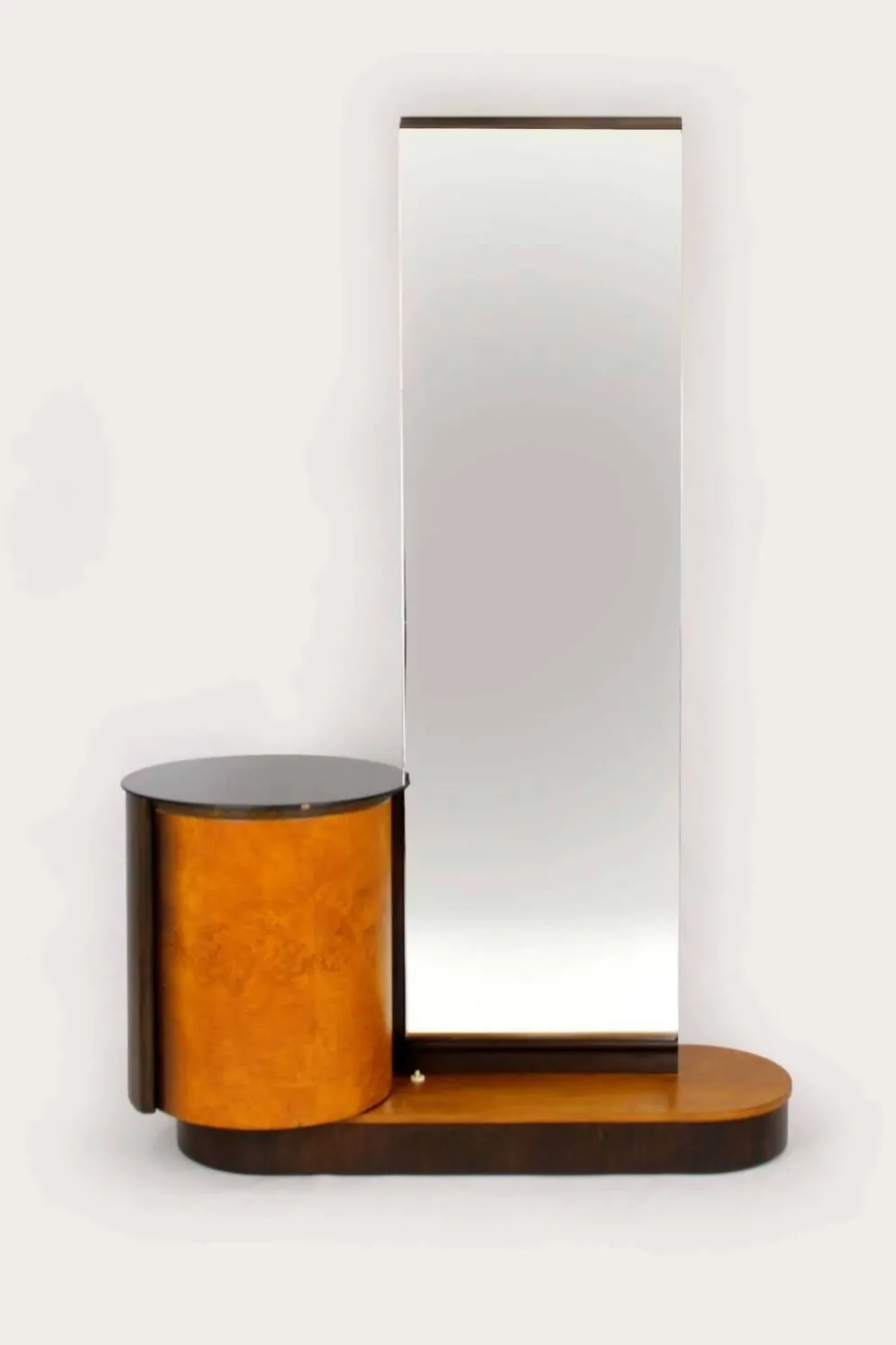 Coiffeuse restaurée avec miroir par J. Halabala pour Up Zavody, années 1940.