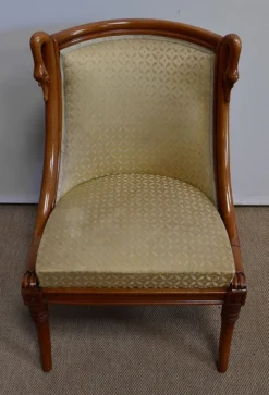Coiffeuse rognon et sa chauffeuse en merisier – 1950