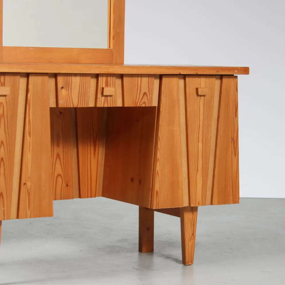 Coiffeuse scandinave des années 1960